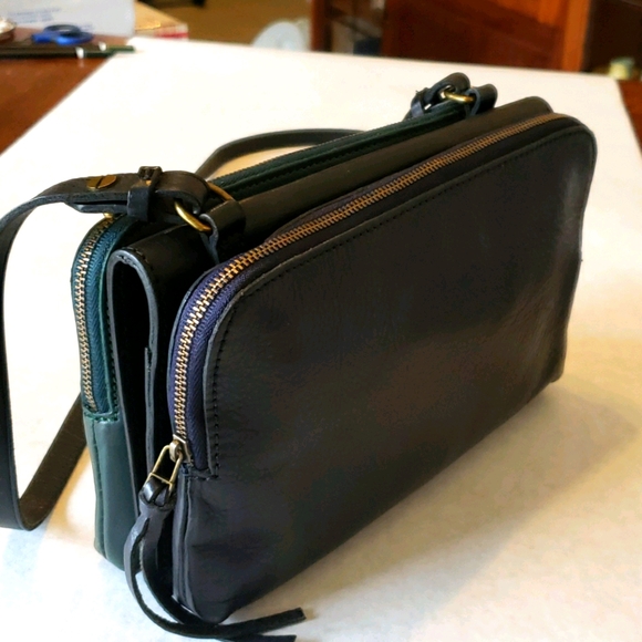 Madewell Handbags - Madewell Blue Green Twin pouch, crossbody purse